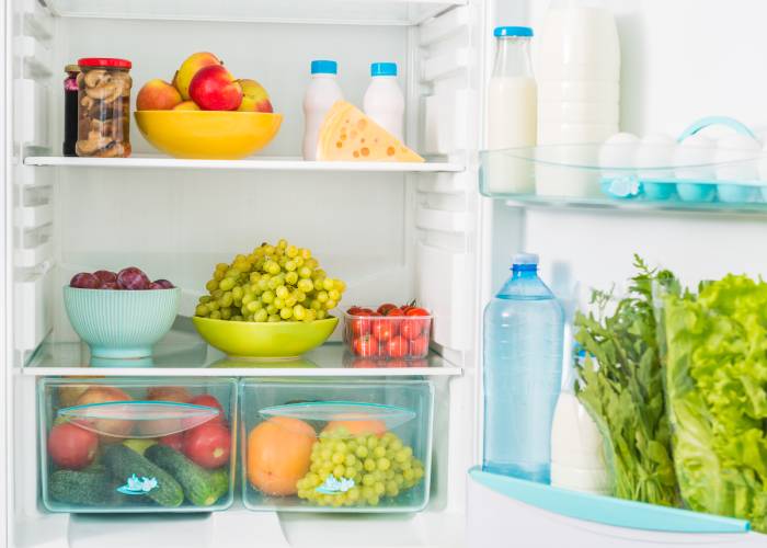 que pasa si la puerta del refrigerador queda abierta