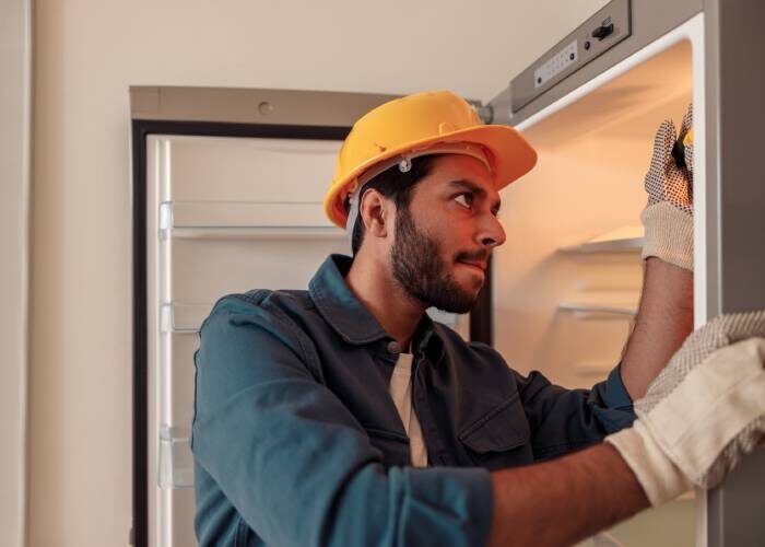 que pasa si la puerta del refrigerador queda abierta